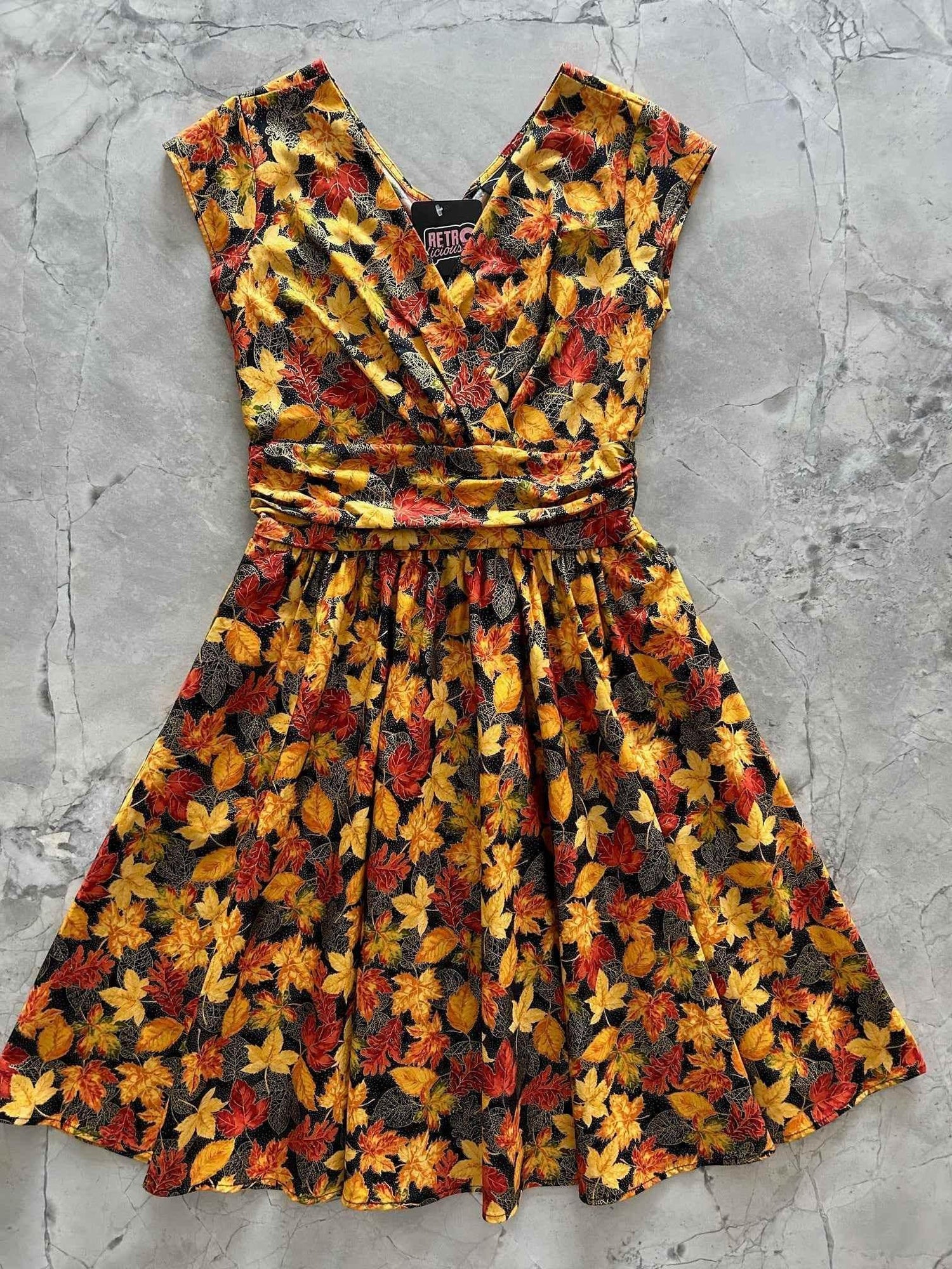 Leaves Greta Dress Dresses by Retrolicious