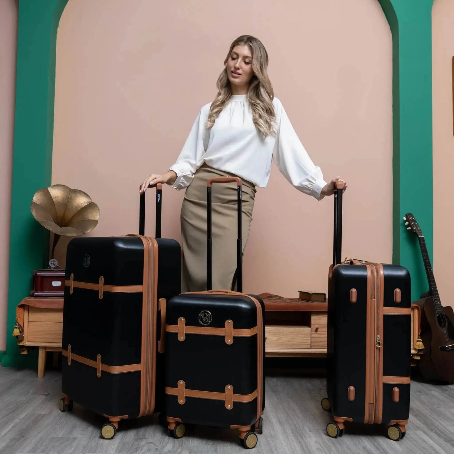 Grace 3 Piece Expandable Retro Luggage Set Luggage Sets by Travellty