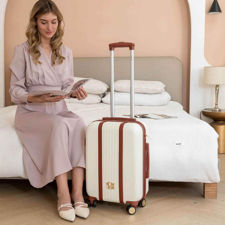 Mia 3 Piece Expandable Retro Luggage Set Luggage Sets by Travellty