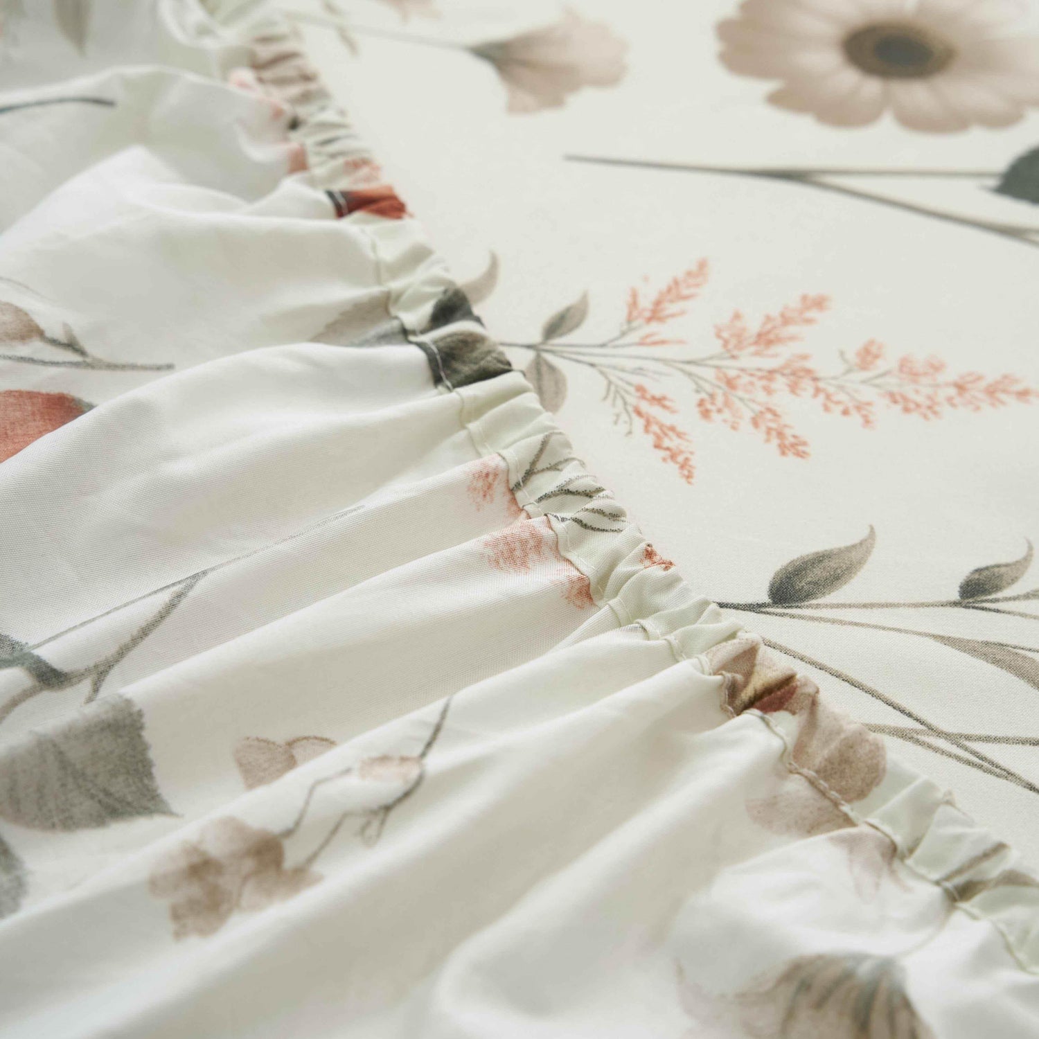 DaDalogy Enchanted Meadow Bed Sheet Set - Floral Harmony in Beige, Rose, and Soft Green, Premium Soft Microfiber, Machine Washable, Deep Pocket 14 - 15 Inches + Flat Sheet Bed Sheets by DaDalogy Bedding Collection