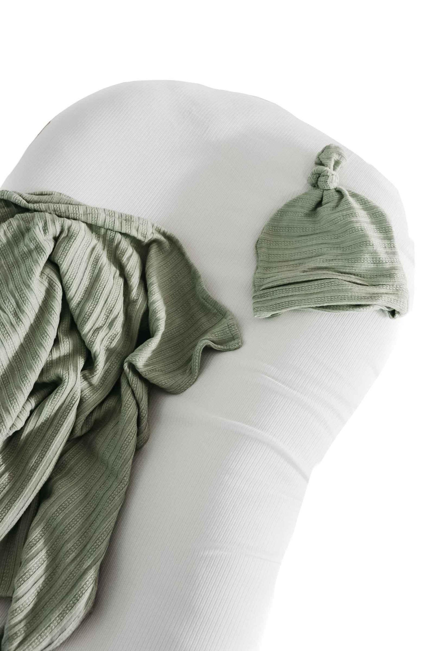 Pearl Ribbed Baby Lounger Cover by Little Mae & Co