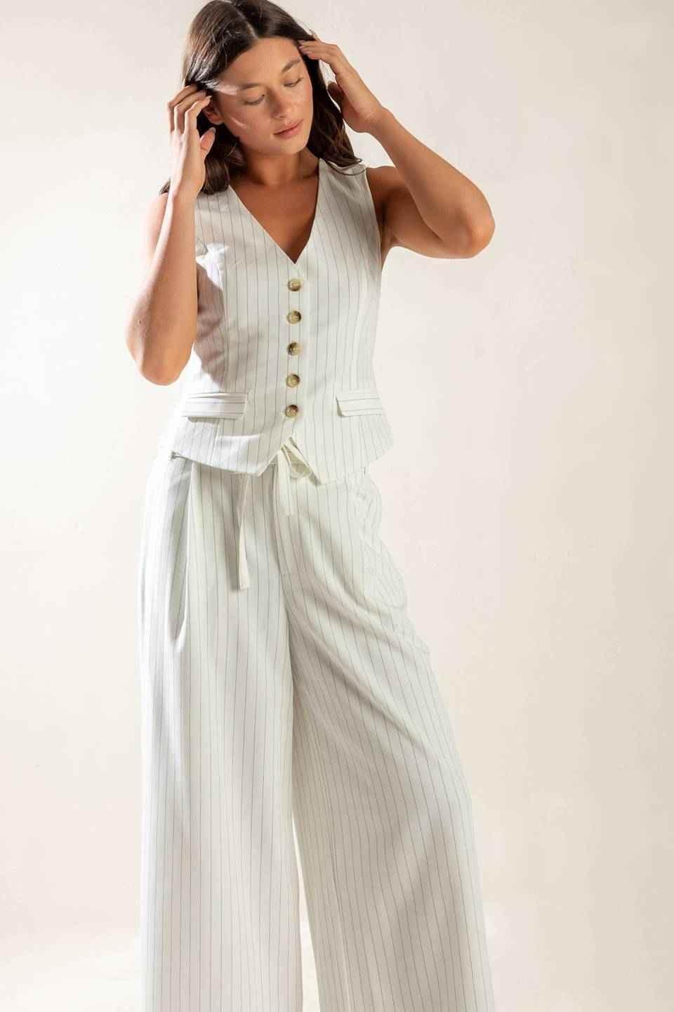 DINNER DATE WOVEN VEST VEST by Flying Tomato