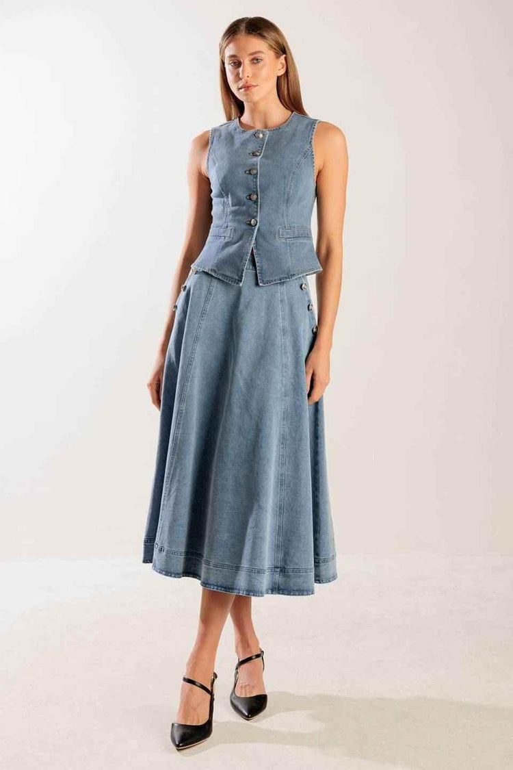 AT FIRST GLANCE DENIM VEST VEST by Flying Tomato