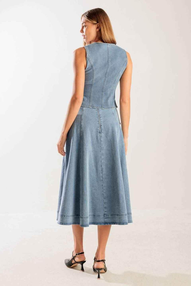AT FIRST GLANCE DENIM VEST VEST by Flying Tomato