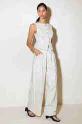COFFEE RUN STRIPED WOVEN VEST VEST by Flying Tomato