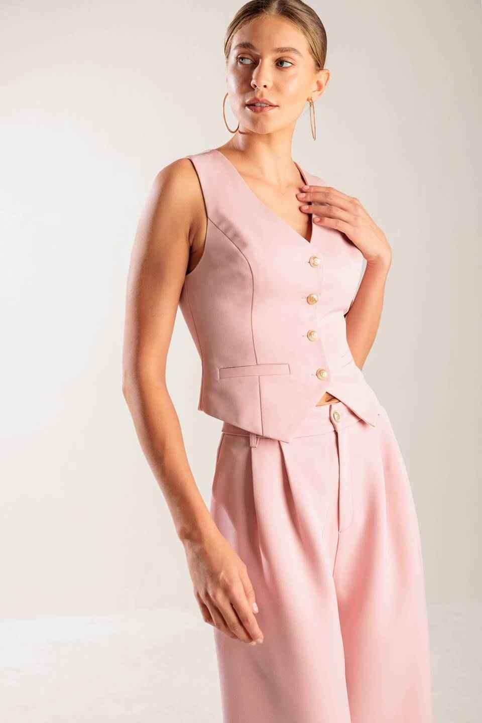 IN MY OWN WORLD WOVEN VEST VEST by Flying Tomato