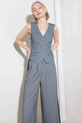 SMILE BRIGHT IN GREY WOVEN VEST VEST by Flying Tomato