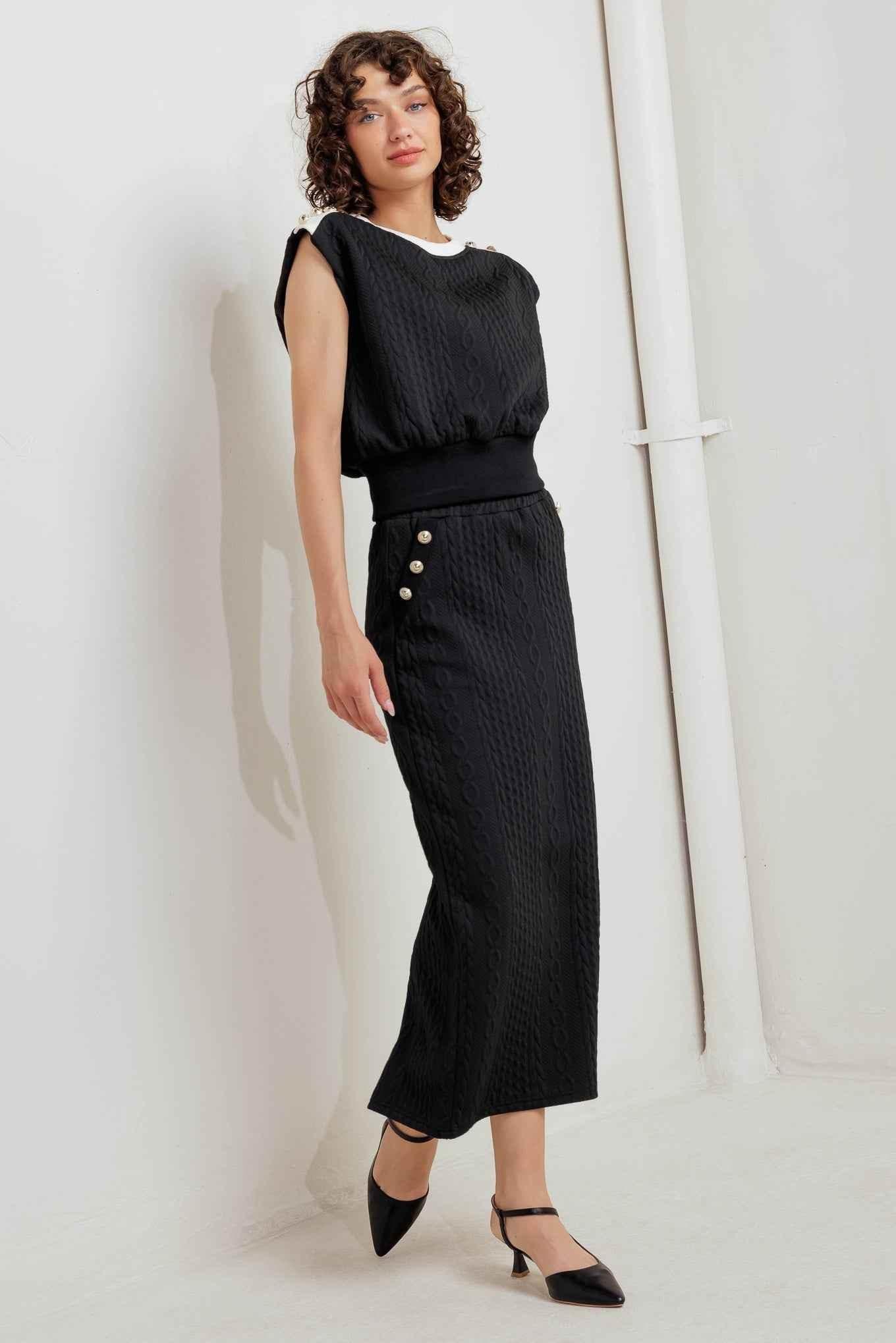 URBAN LUXE COMMAND KNIT MIDI SKIRT SKIRTS by Flying Tomato