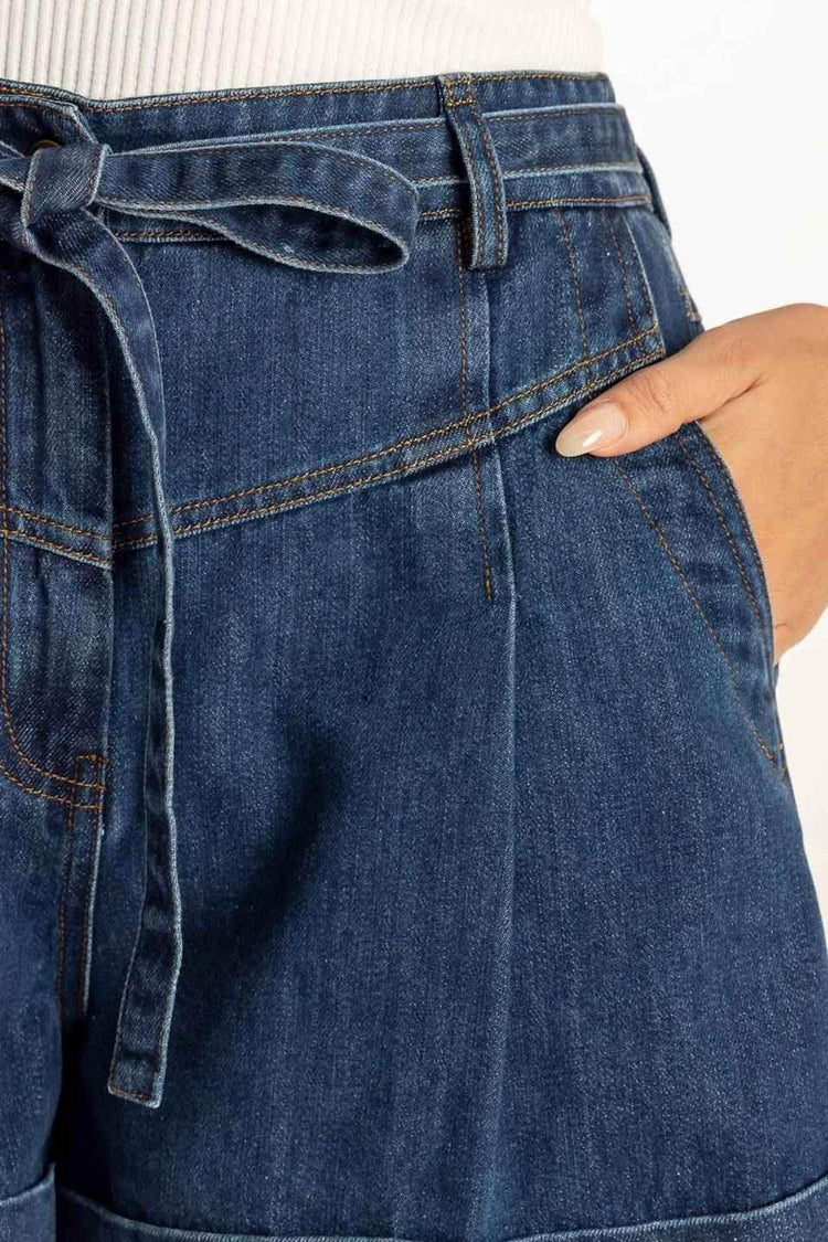 WALK IN THE PARK DENIM SHORTS PANTS by Flying Tomato
