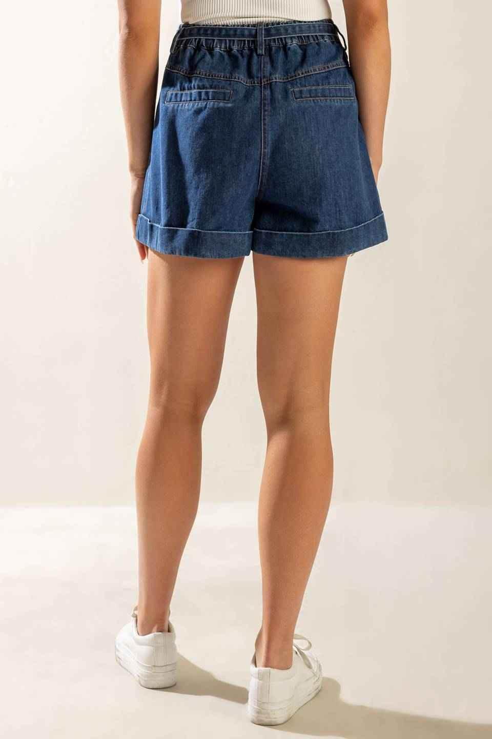 WALK IN THE PARK DENIM SHORTS PANTS by Flying Tomato