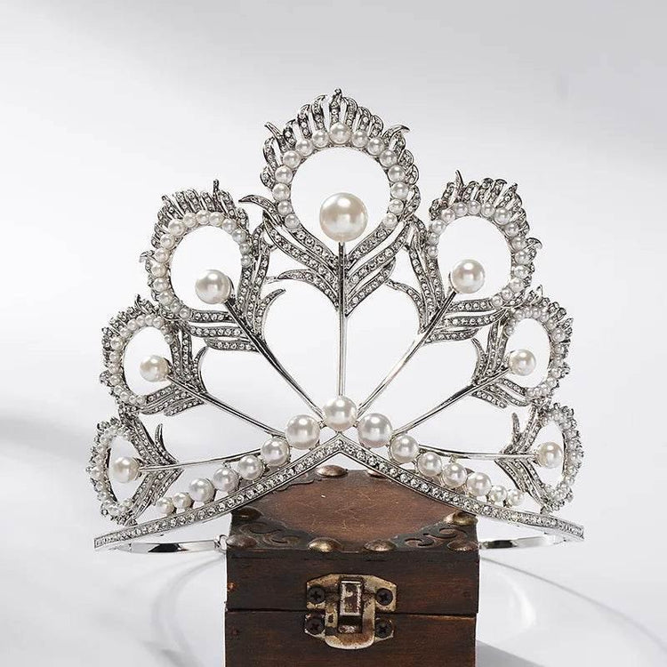 Luxury Miss Universe Crown Round Wedding Crystal Pearl Crowns Peacock Feather Tiaras Rhinestone Pageant Diadem CZ Coroa Novia Tiaras by DSERS