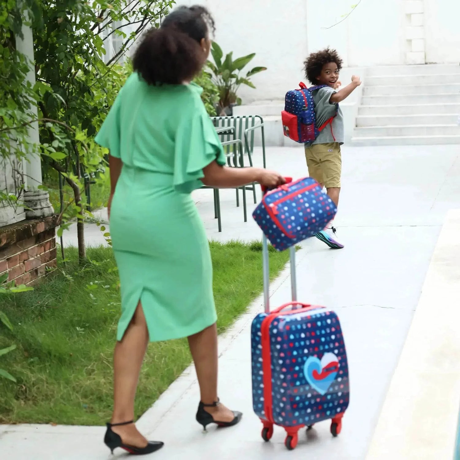 Kids Adventure 18" Carry-on Suitcase and Kits Carry-on Suitcases by Travellty