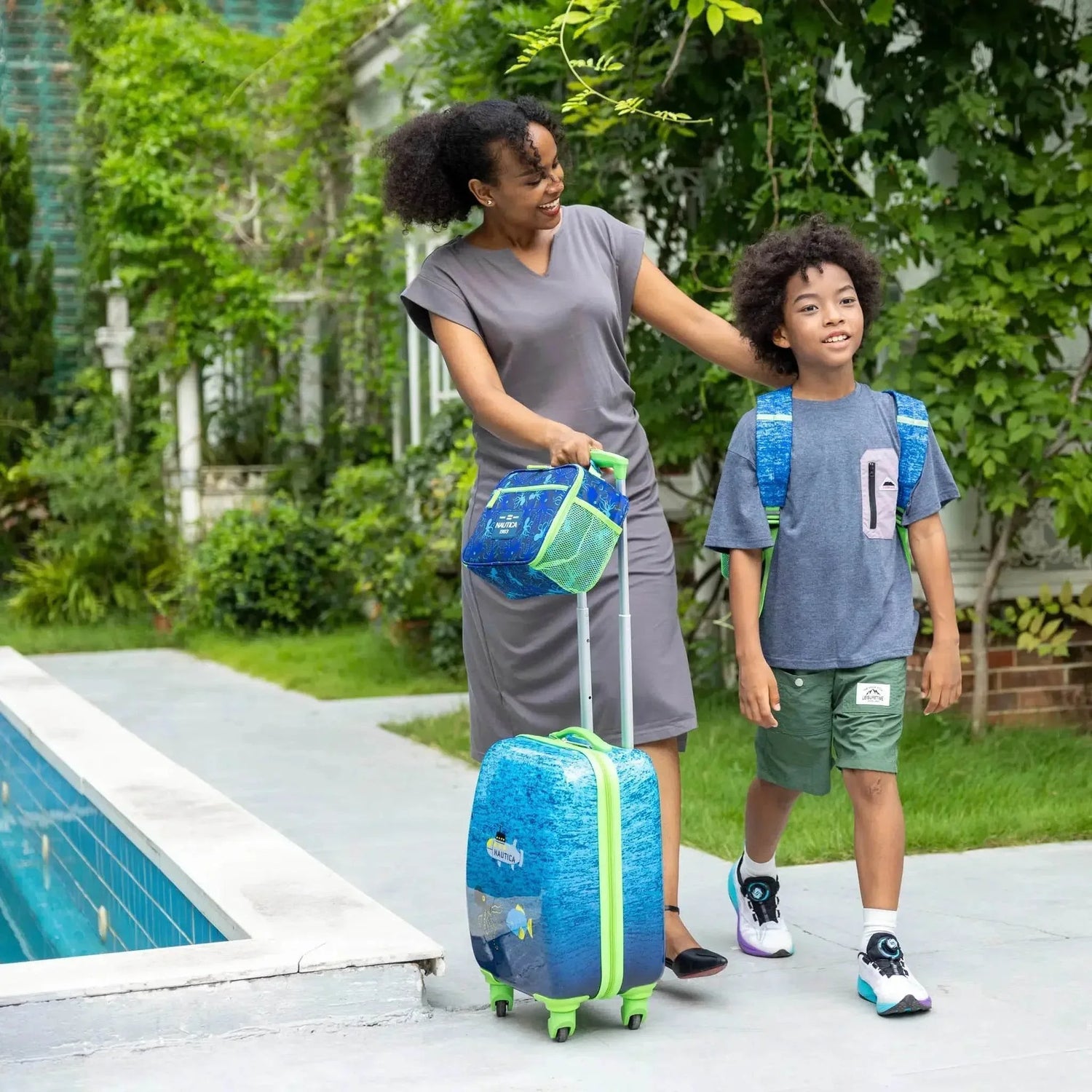 Kids Adventure 18" Carry-on Suitcase and Kits Carry-on Suitcases by Travellty
