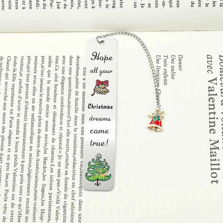 A stainless steel pendant bookmark about Christmas, the warmest Christmas reading gift for loved ones on Christmas Eve. metal Bokkmark by DSERS
