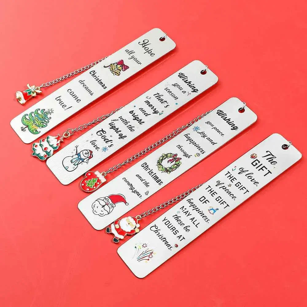 A stainless steel pendant bookmark about Christmas, the warmest Christmas reading gift for loved ones on Christmas Eve. metal Bokkmark by DSERS