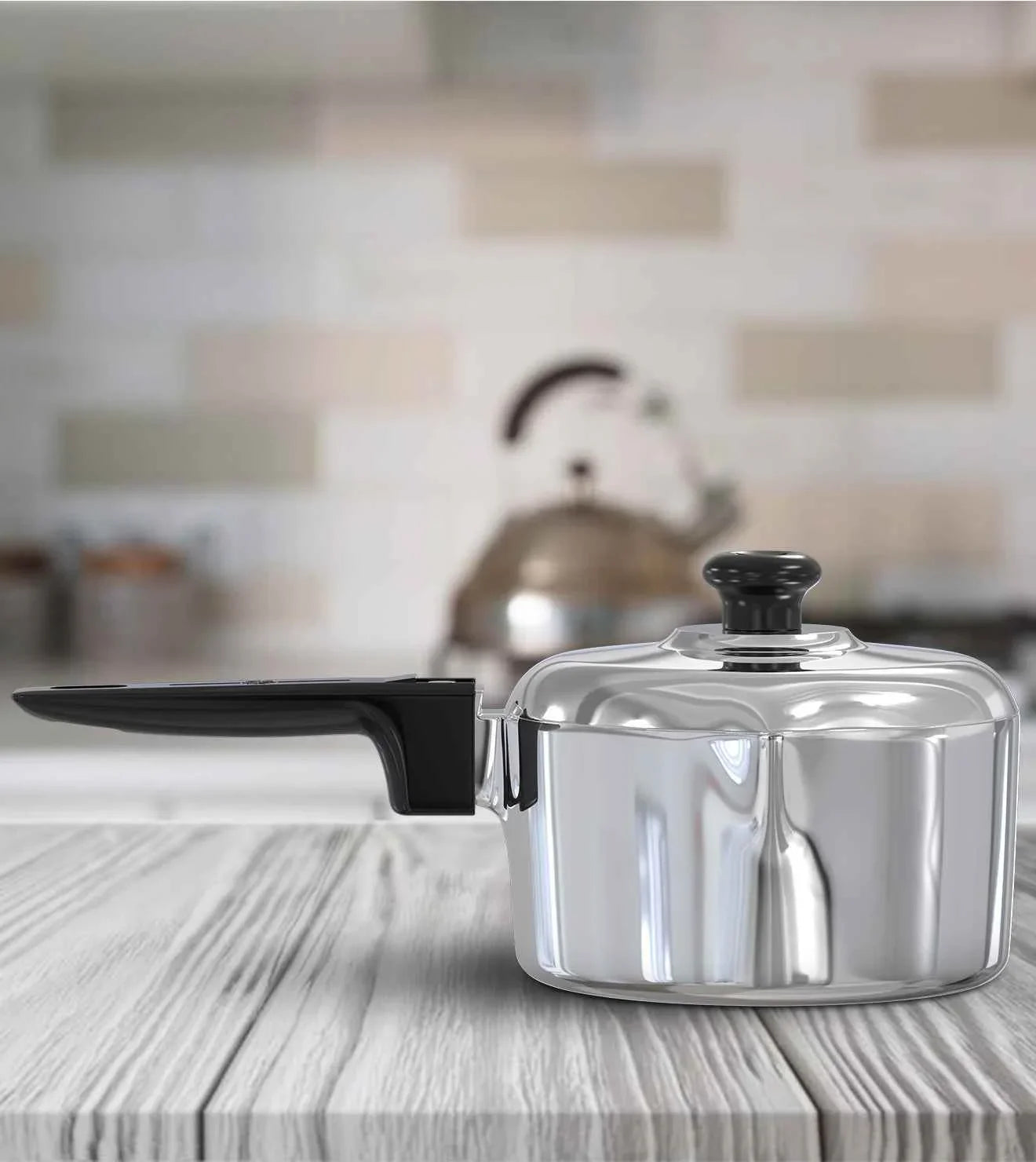 2 Quart Sauce Pan with Lid Home & Garden by MAGNAWARE