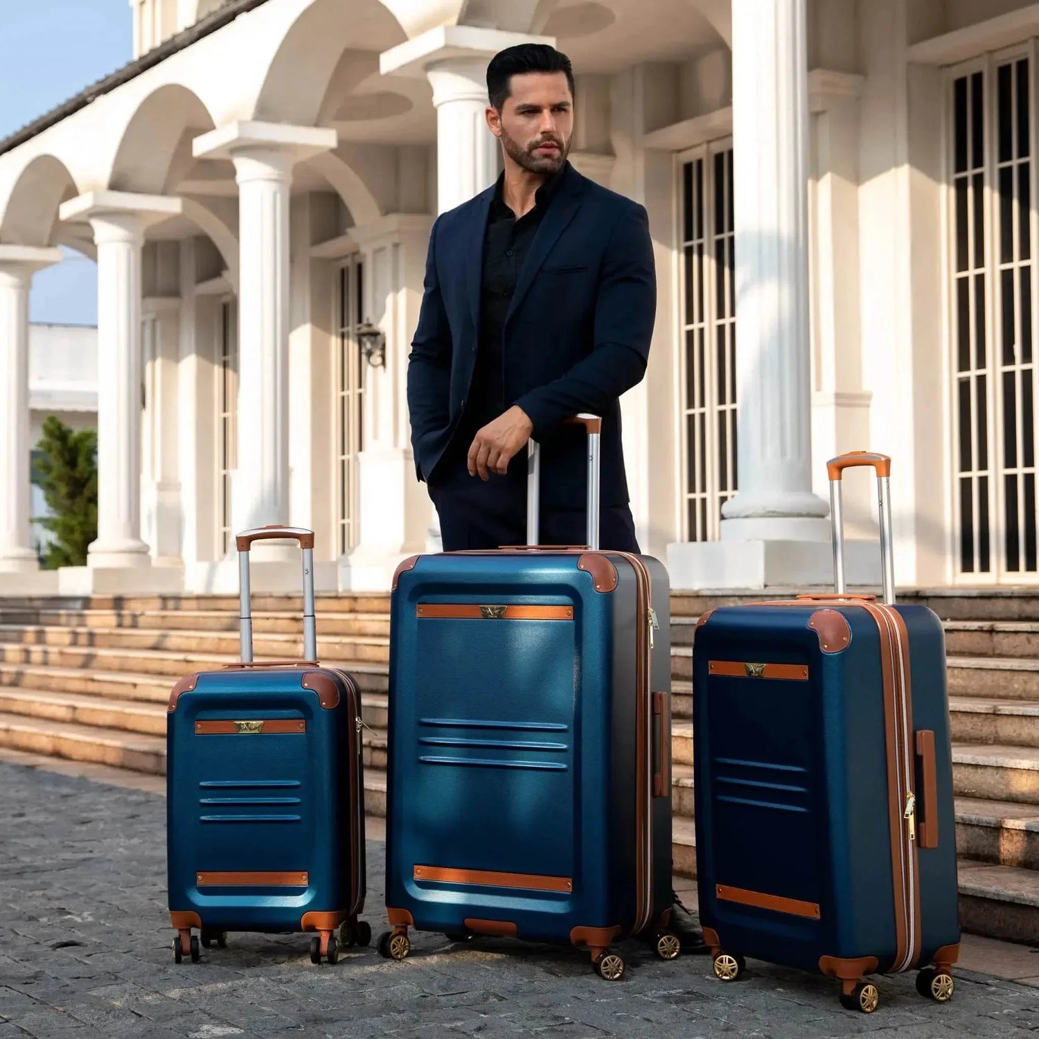 Vintage 3 Piece Expandable Retro Luggage Set Luggage Sets by Travellty