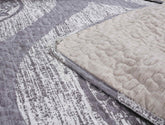 DaDa Bedding Rustic Grey Mosaic Distressed Medallion Reversible Quilted Bedspread Set (SD16299) Bedspreads by DaDalogy Bedding Collection