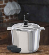 Stock Pot with Lid 10 Quarts Home & Garden by MAGNAWARE